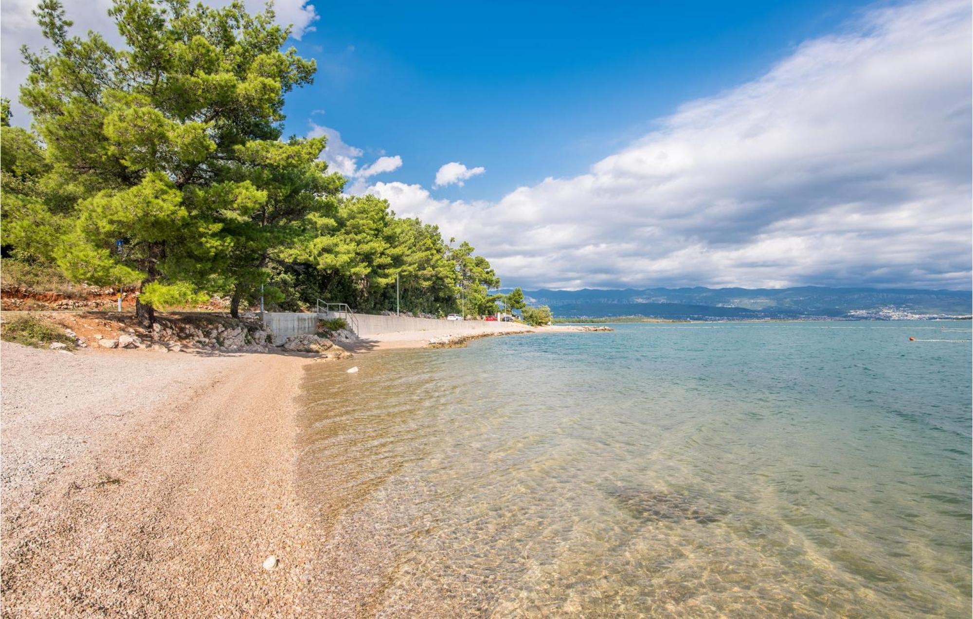 Gorgeous Apartment In Cizici With House Sea View Zewnętrze zdjęcie