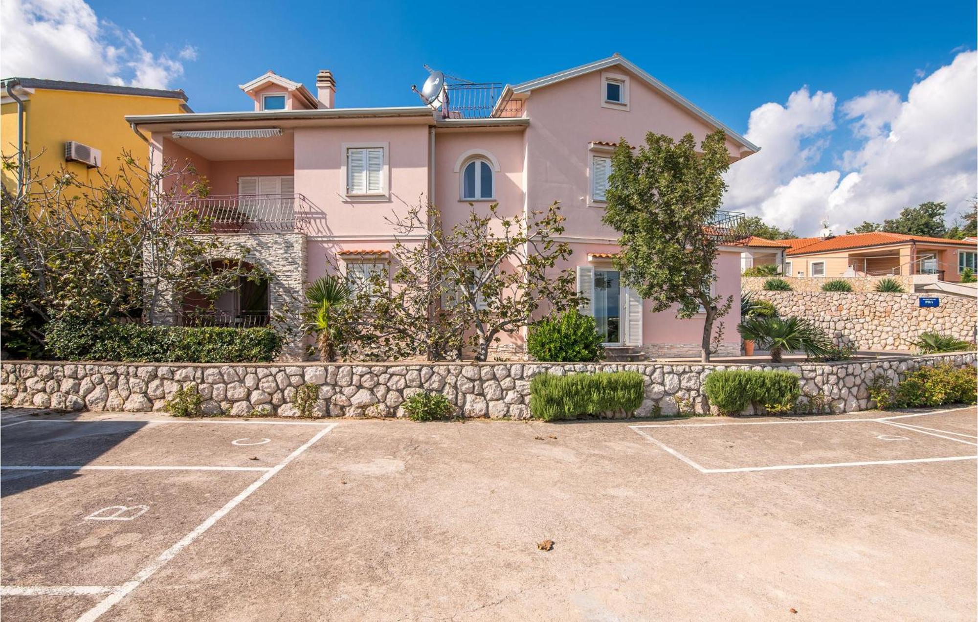 Gorgeous Apartment In Cizici With House Sea View Zewnętrze zdjęcie