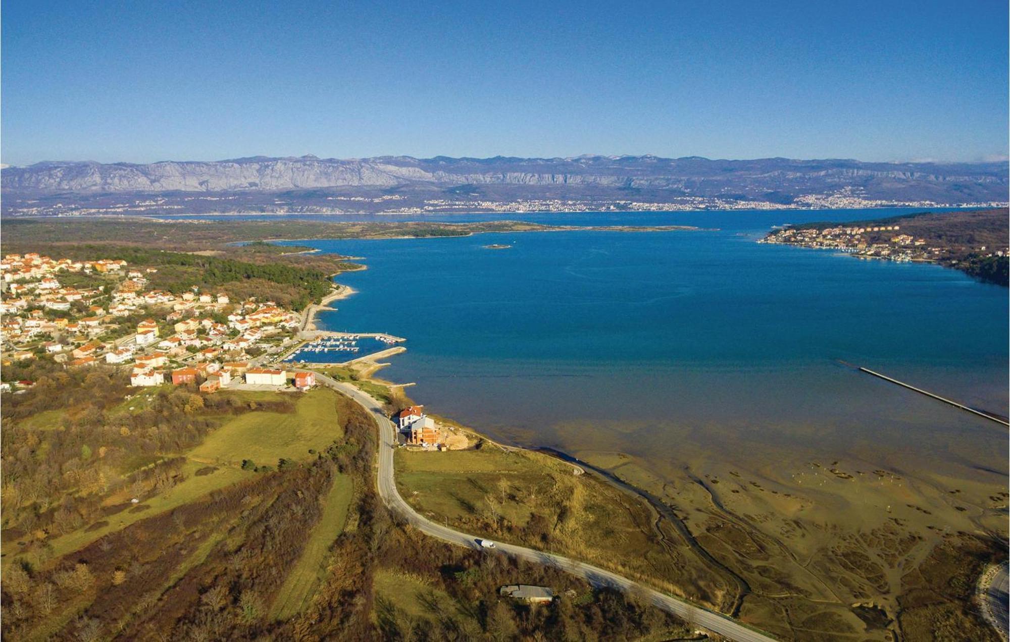 Gorgeous Apartment In Cizici With House Sea View Zewnętrze zdjęcie