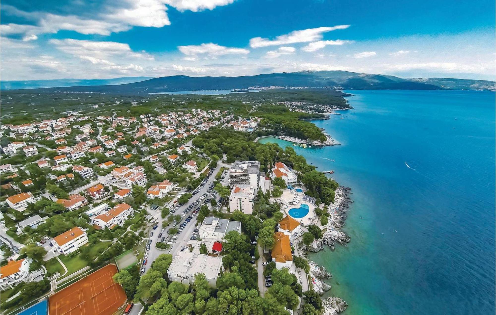 Gorgeous Apartment In Cizici With House Sea View Zewnętrze zdjęcie
